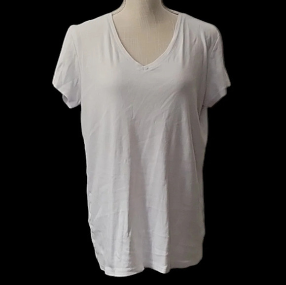 Kirkland Signature Tee - Picture 1 of 3
